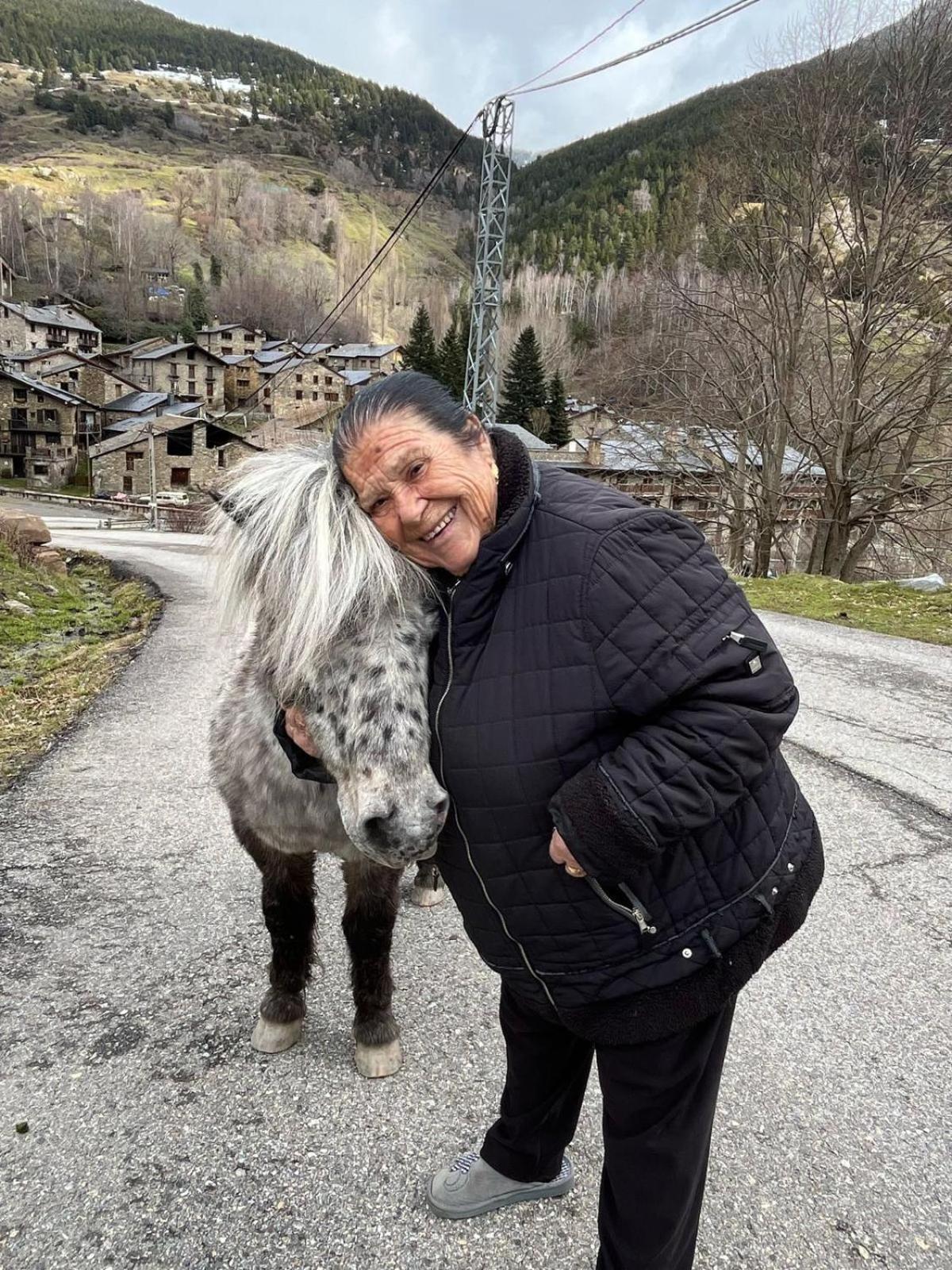 Hotel Valls Valira Os de Civís Dış mekan fotoğraf